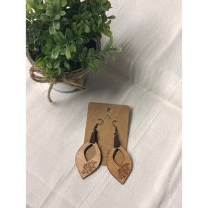 Laser-engraved wooden dangling earrings for women